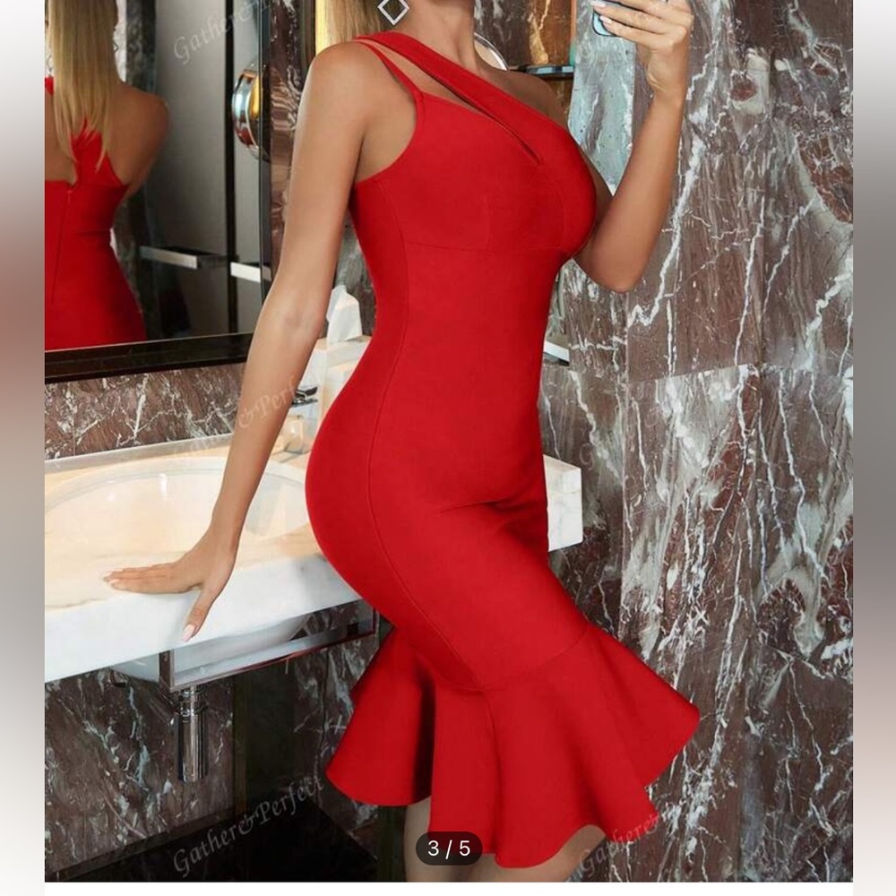 Red One Shoulder Mermaid Hem Dress